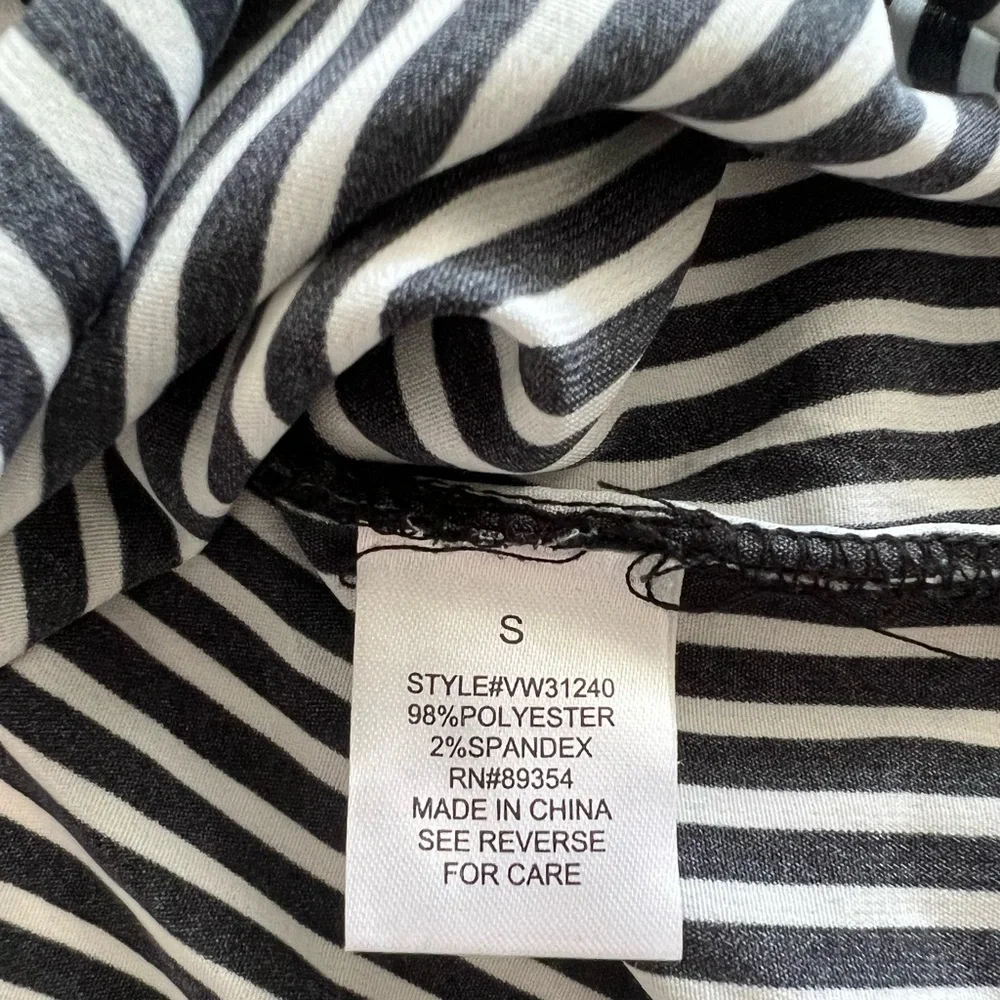 Adrienne Vittadini Striped Long Sleeve Black & White Button Down Shirt - Picture 6 of 6